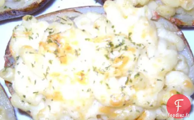 Macaroni au Fromage dans une pomme de terre