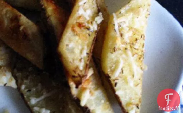 Quartiers de Pommes De Terre Au Parmesan Et au Thym