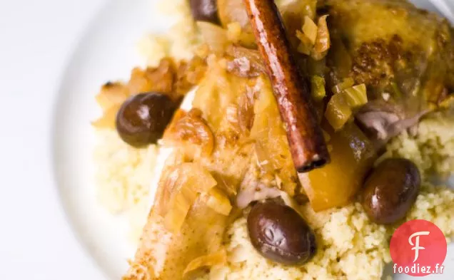Tajine D'Olive Et De Citron De Poule De Guinée