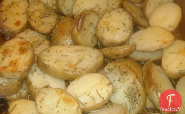Pommes De Terre Rôties au Romarin à l'Ail