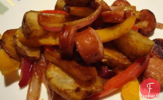 Bratwurst - Dîner à la poêle aux Pommes de terre