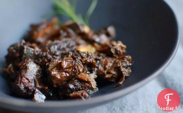 Jarret De Bœuf Poivré Au Vin Rouge