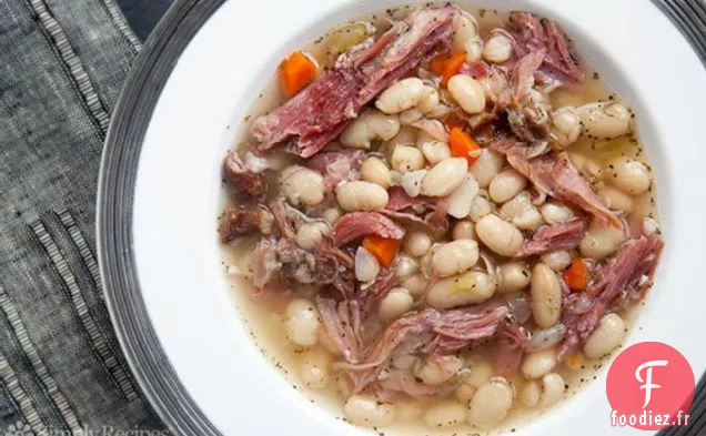 Soupe De Haricots Blancs Et Jambon