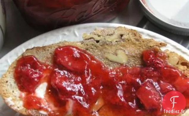 Poulet à L'Ail et Raisins Avec Sauce Spéciale