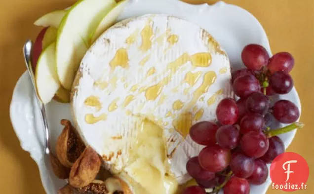 Brie cuit au Four avec du Miel