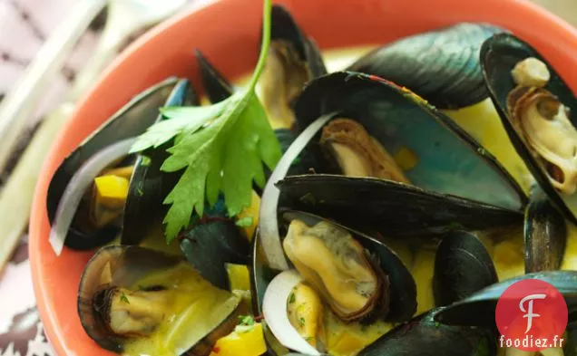 Moules Au Bouillon De Safran