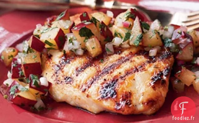 Poitrines de Poulet Grillées avec Salsa aux Prunes