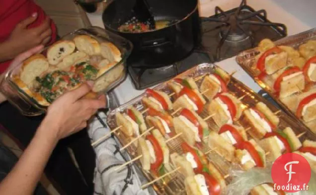 Brochettes de Mozzarella et Tomates Grillées