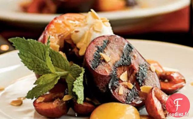 Nectarines Grillées et Prunes au Sirop de Gousse de Vanille