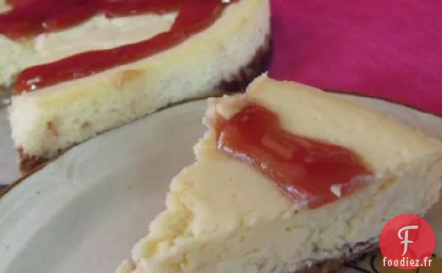 Gâteau au Fromage Cuit À la Vanille Avec Croûte de Noisettes et de Cannelle