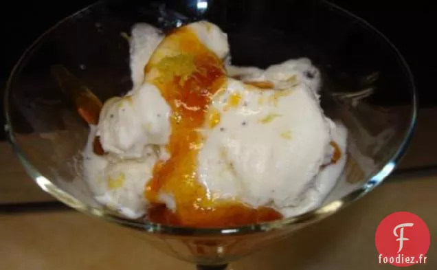 Garniture de Crème Glacée à la Cannelle Et à l'Abricot