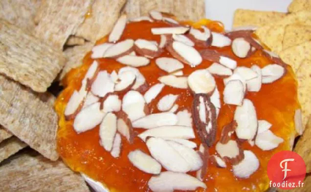 Brie aux Abricots au Four