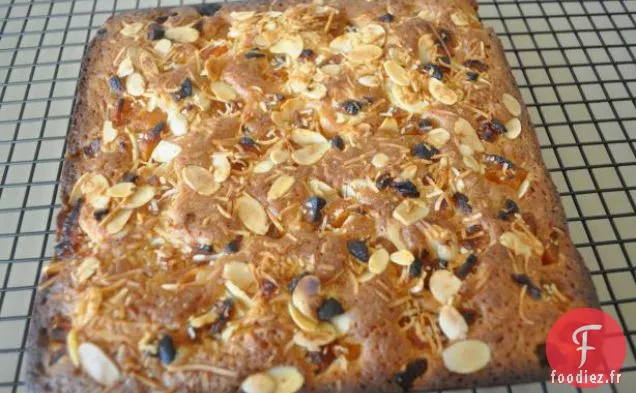 Dessert à l'Œuf Roulé au Fromage Brie et à l'Abricot