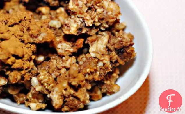 Granola Sans Gluten Aux Mûres et aux Noix (Végétalien Cru)