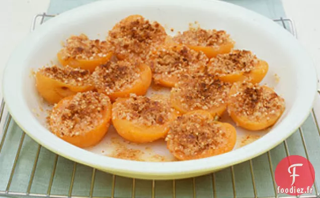 Abricots Cuits au Four avec Garniture aux Amandes