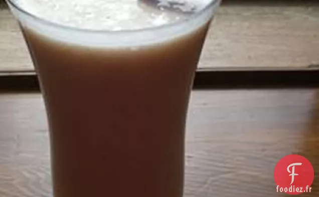 Smoothie Petit-déjeuner à la banane et à la Crème de Pêches