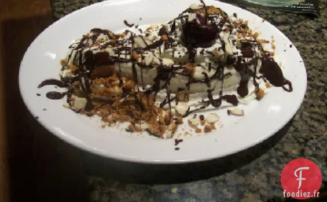 Tarte au Brownie Fendue aux Bananes