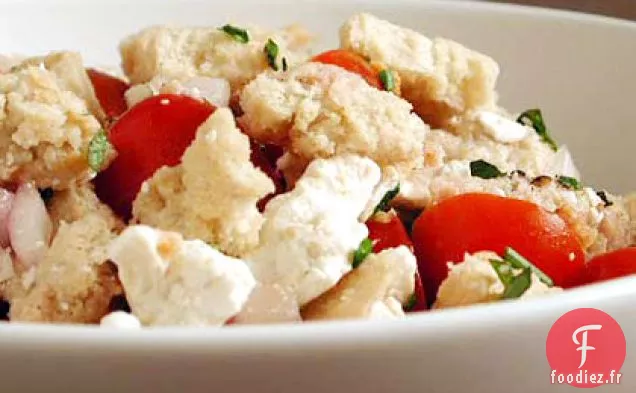 Salade de Pain aux Tomates, Herbes et Salata à la Ricotta