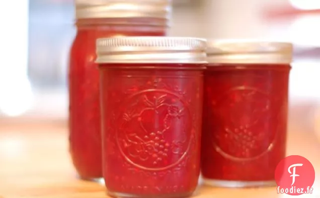 Confiture Jell-O à la Framboise et à la Rhubarbe