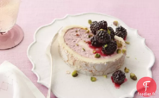 Gâteau Nuage de Mûres aux Pistaches