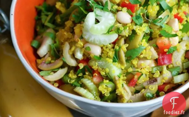 Salade De Quinoa À La Vinaigrette Au Tahini Au Citron