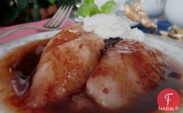 Poires Pulpeuses à la Sauce Framboise