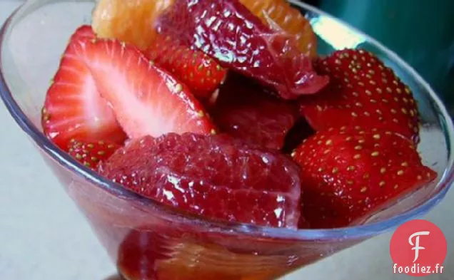 Salade D'Orange Fraise Au Sirop De Cardamome