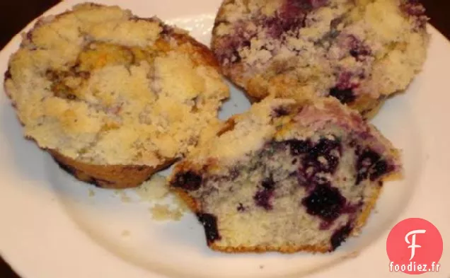 Délicieux Muffins Aux Myrtilles Avec Garniture De Miettes