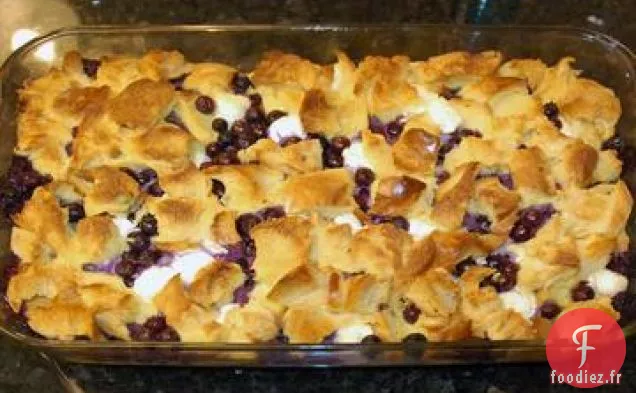 Casserole de Pain Perdu Surprise aux Myrtilles