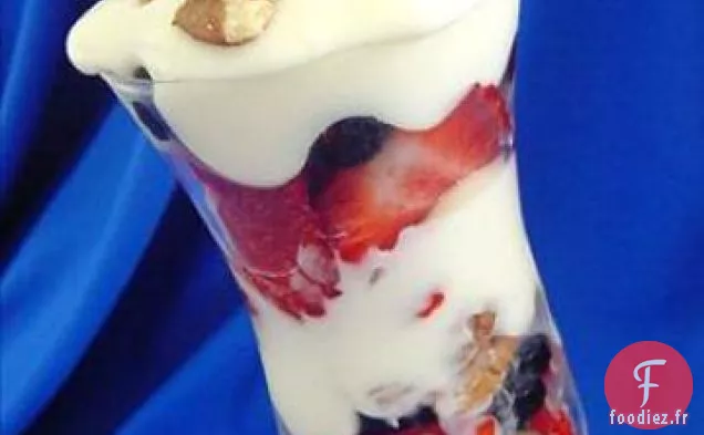 Parfait aux Fruits et au Yogourt