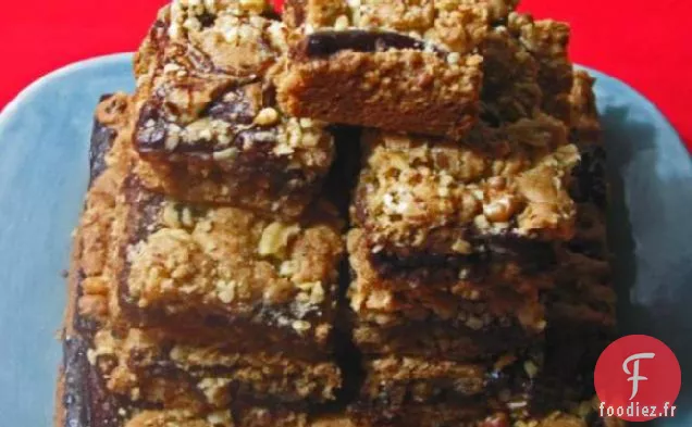 Barres aux Noix Et Flocons d'Avoine Fourrées au Chocolat
