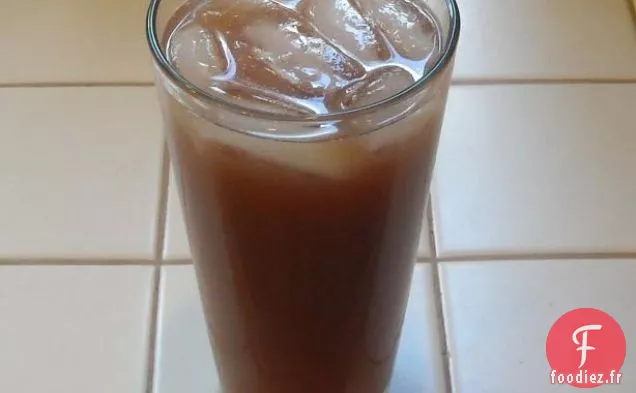 Salade de Chou Simple aux Noix de Pécan et aux Canneberges