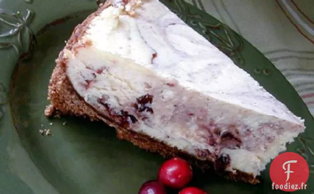 Gâteau au Fromage aux Canneberges Tourbillonné