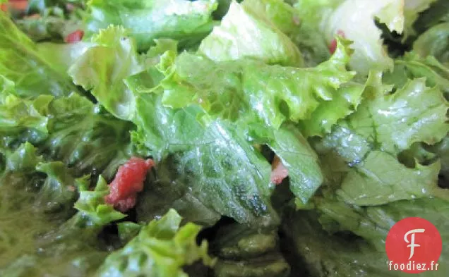 Salade D'Endives Et Frisées À La Vinaigrette À La Truffe
