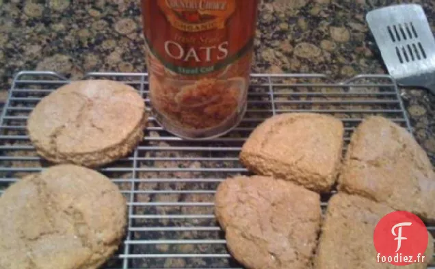 Scones d'Avoine Coupés en Acier au Babeurre Écossais