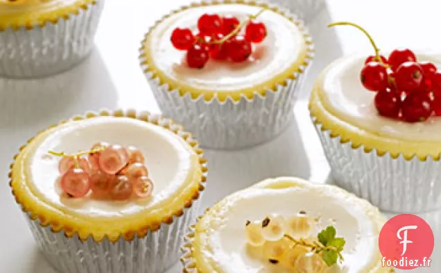 Cupcakes au Fromage avec Garniture à la Crème Sure
