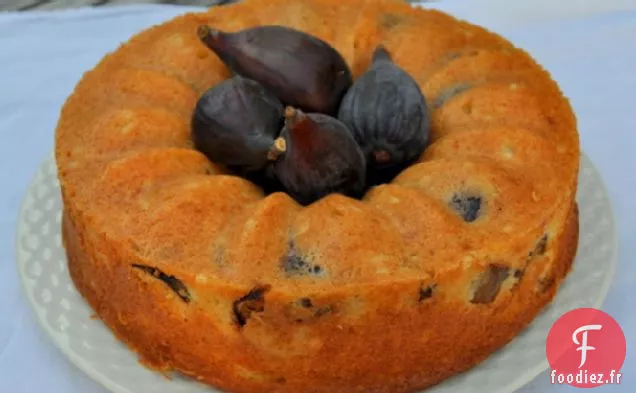 Gâteau Bundt au Yogourt aux Figues