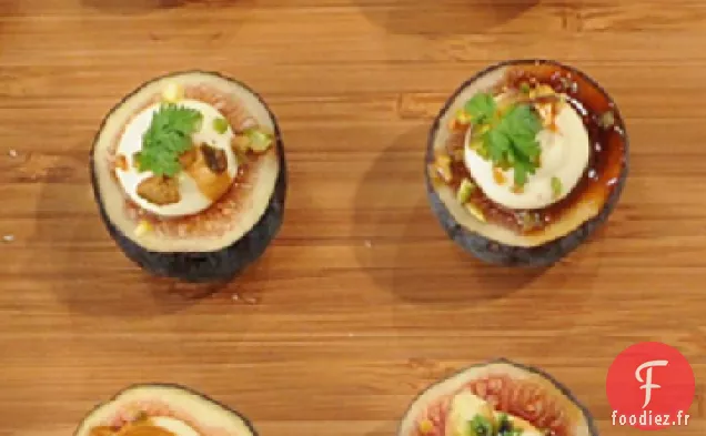 Figues Mission Noires aux Pistaches Grillées et Mascarpone Fouetté