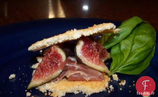 Gaufrettes de Parmesan Au Prosciutto et aux Figues