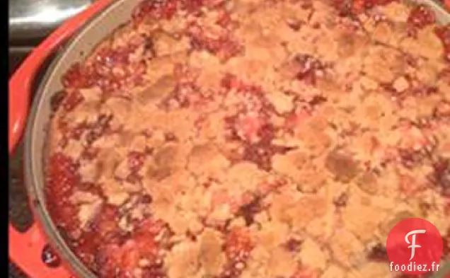 Tarte Préférée à la Fraise Et à la Rhubarbe