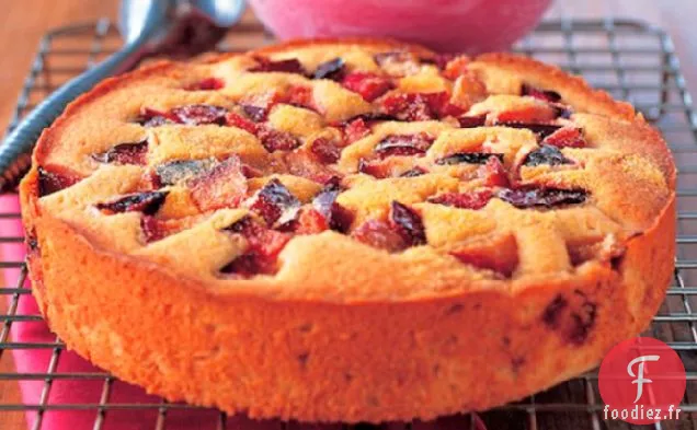 Gâteau aux Prunes et à la Semoule de Maïs avec Sorbet aux Prunes