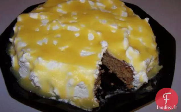 Gâteau au Caramel à la Crème Fouettée aux Noix Graham Cracker