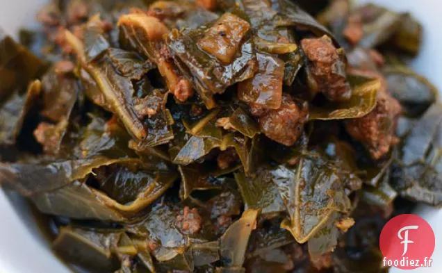 Ragoût De Légumes Verts de Collard Au Chorizo Et À l'Ail