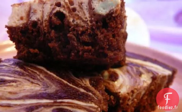 Gâteau Farfelu au Chocolat et à l'Orange avec Glaçage à l'Orange
