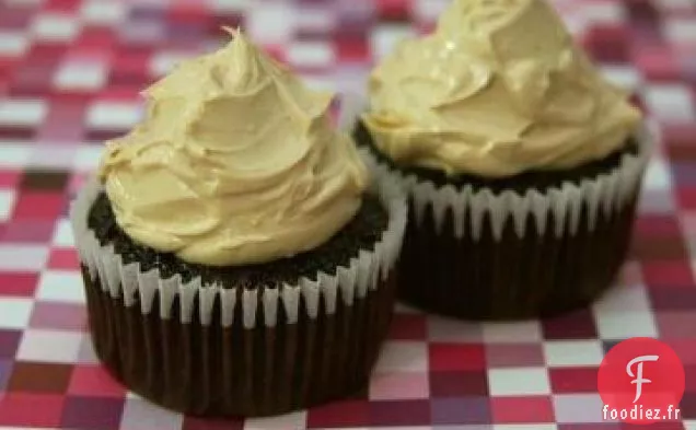 Cupcakes au Chocolat avec Glaçage au Caramel au beurre