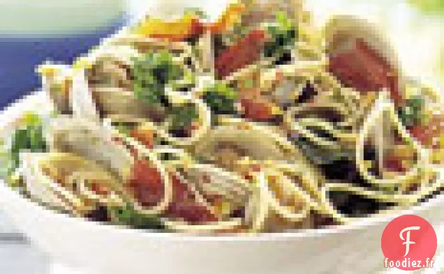 Palourdes grillées avec Spaghettis, Prosciutto et Légumes verts mélangés
