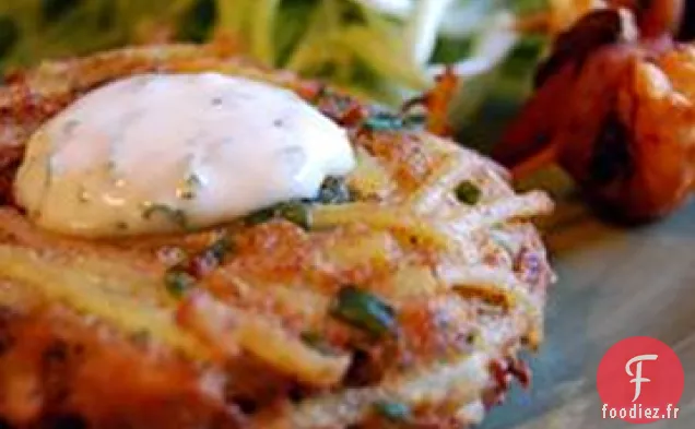 Gâteaux au Crabe et aux Nouilles avec Mayonnaise à la Coriandre et au Citron vert