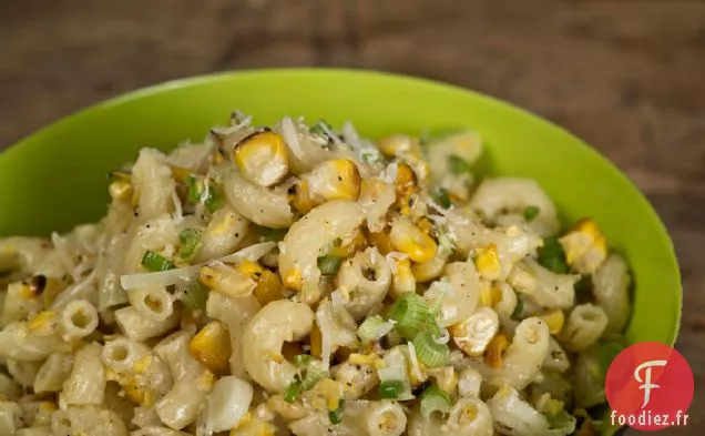 Recette de Salade de Macaronis au Pesto de Maïs Grillé