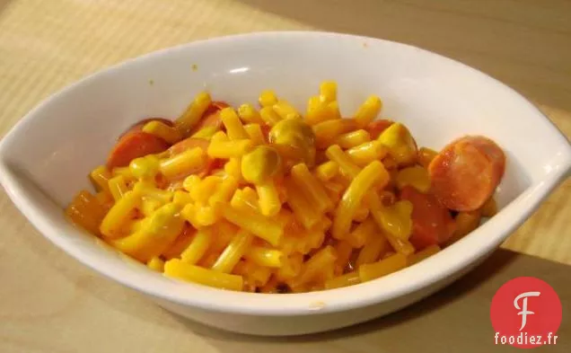 Fromage Mac N Facile Avec Des Hot-Dogs