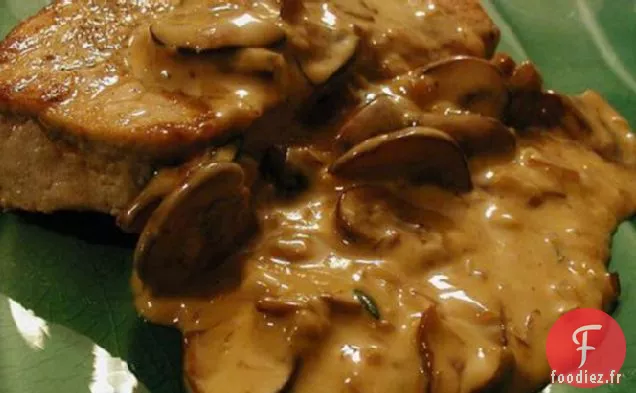 Champignons De Porc (Médaillons De Porc À La Sauce Aux Champignons)
